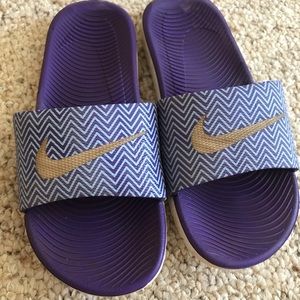 Women’s Nike slides